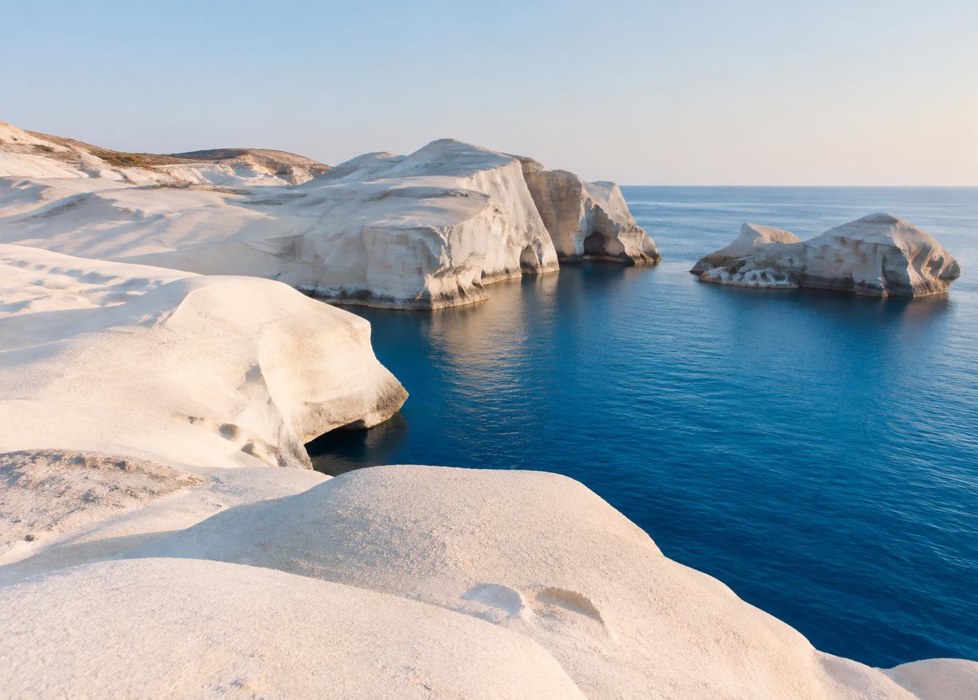 The white volcanic rocks of Sarakiniko